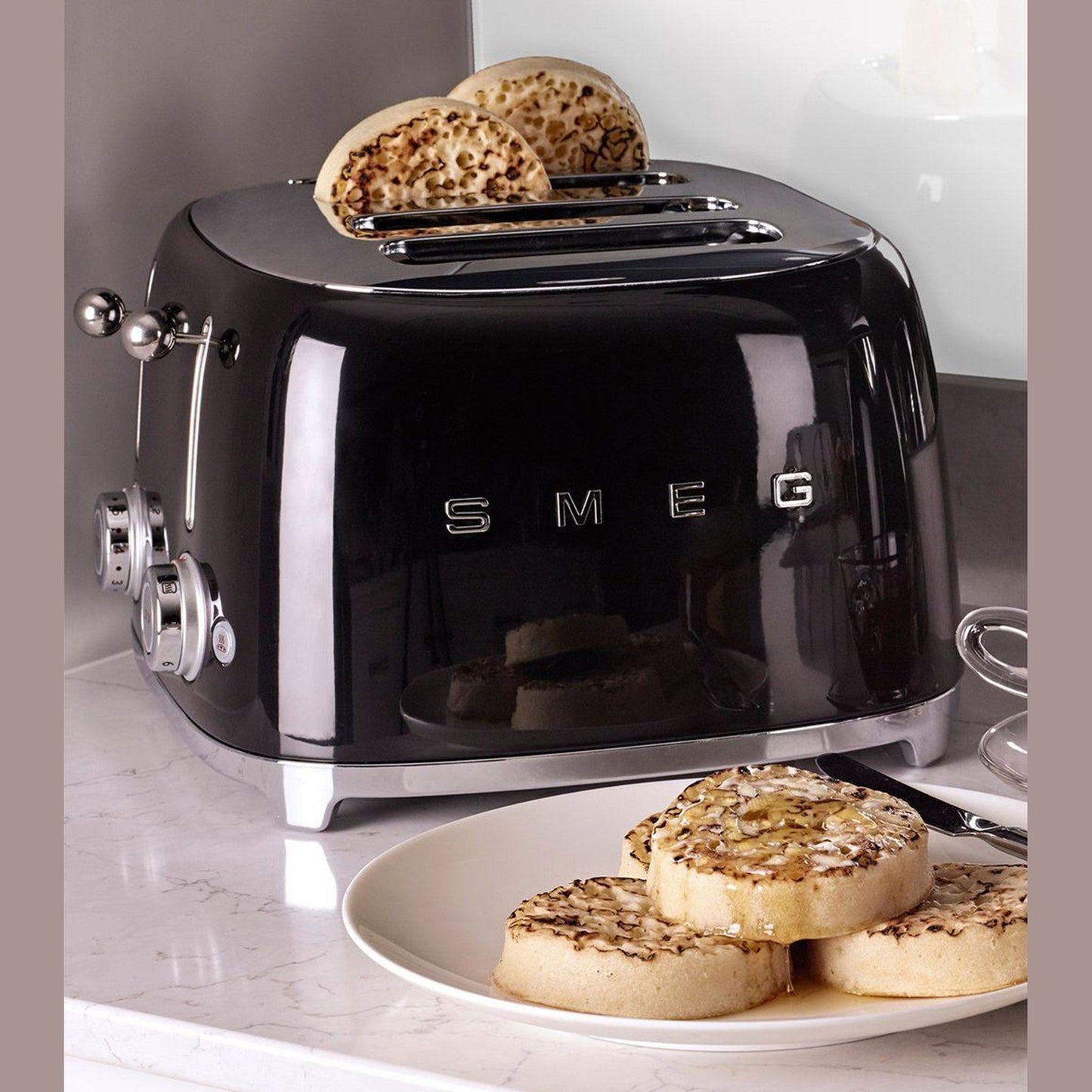 Smeg Retro 2000W 4 Slice Square Toaster - Black