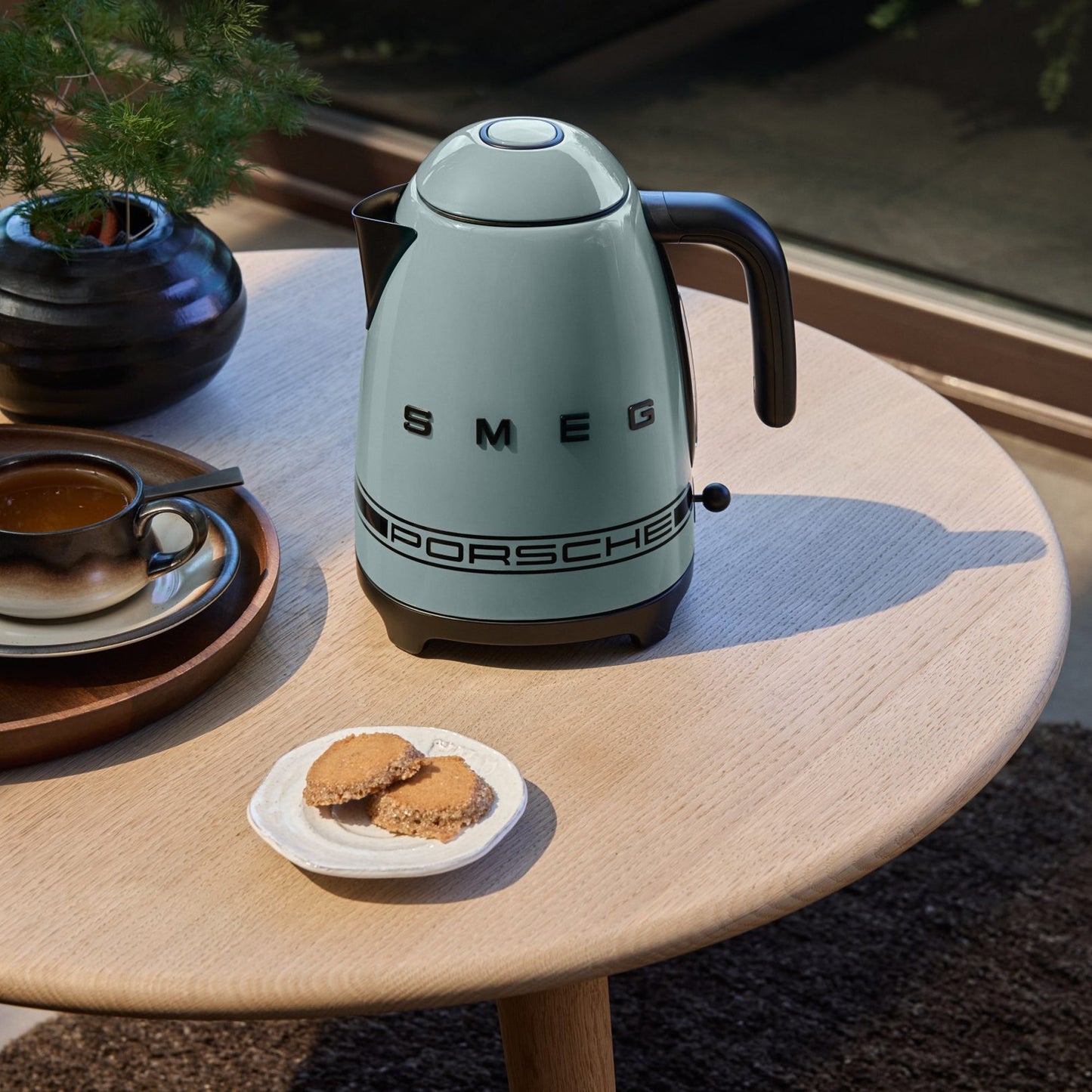 Smeg x Porsche 1.7Lt Kettle Green